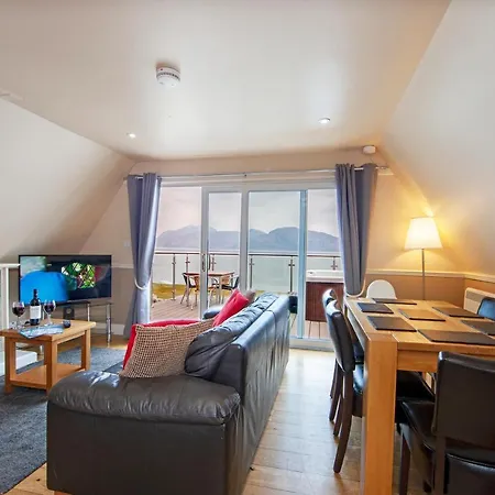 Loch Linnhe Waterfront Lodges With Hot Tubs Glencoe Exterior foto