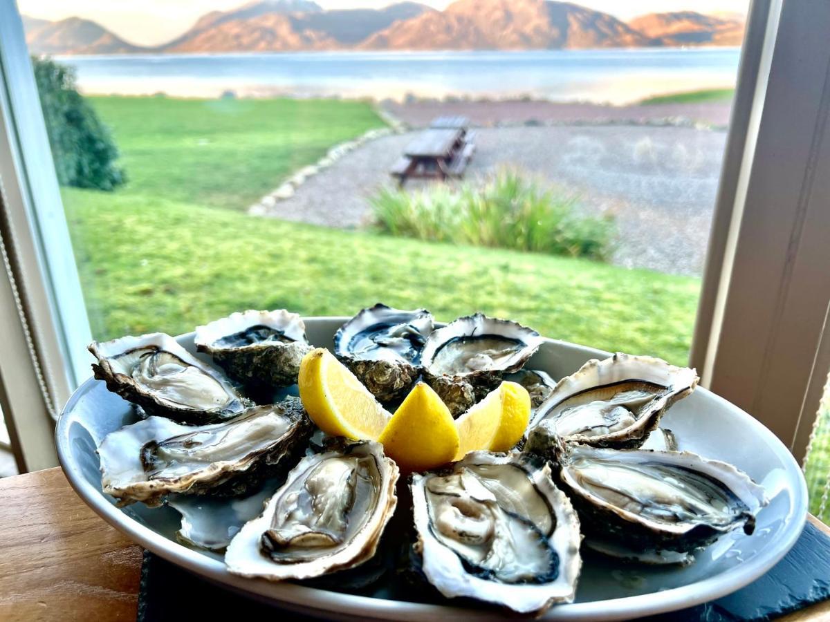 Loch Linnhe Waterfront With Hot Tubs