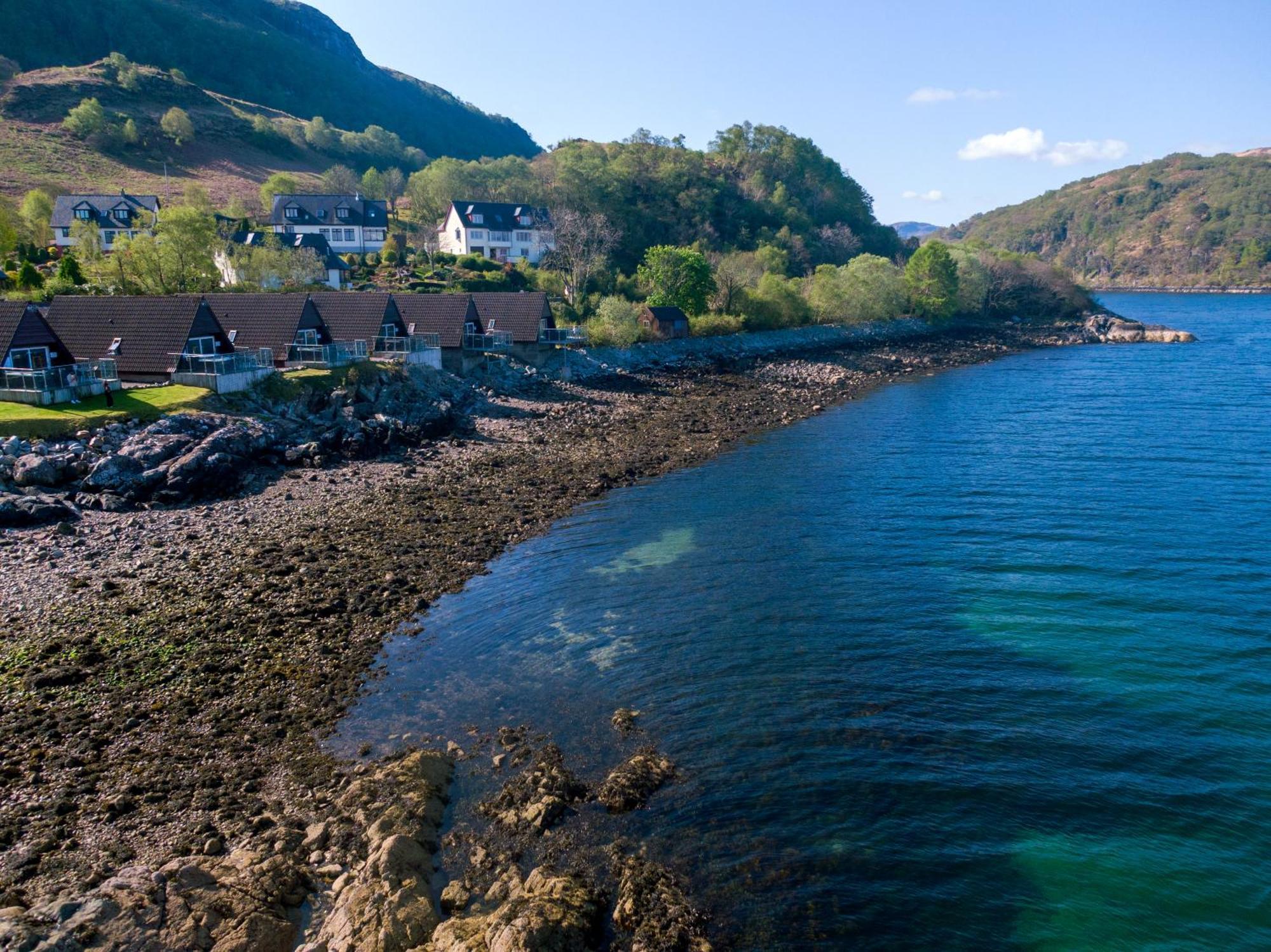 Loch Linnhe Waterfront With Hot Tubs * Glencoe