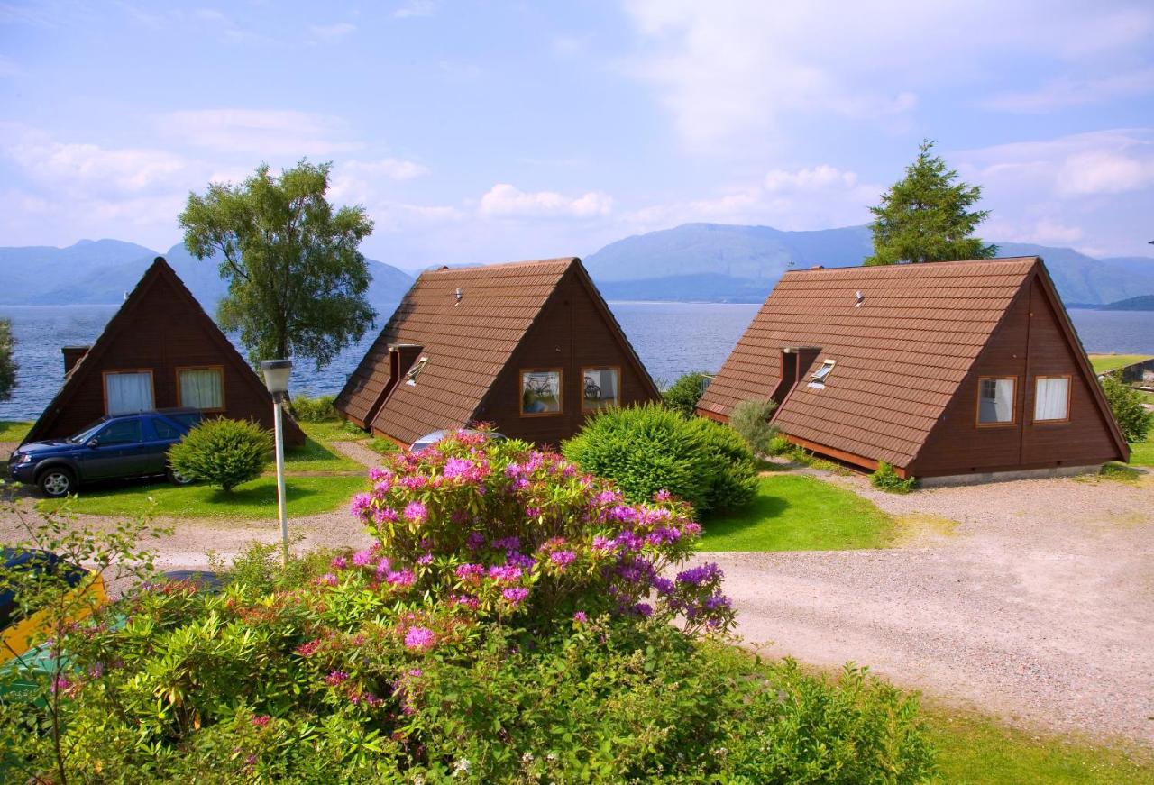Loch Linnhe Waterfront With Hot Tubs *